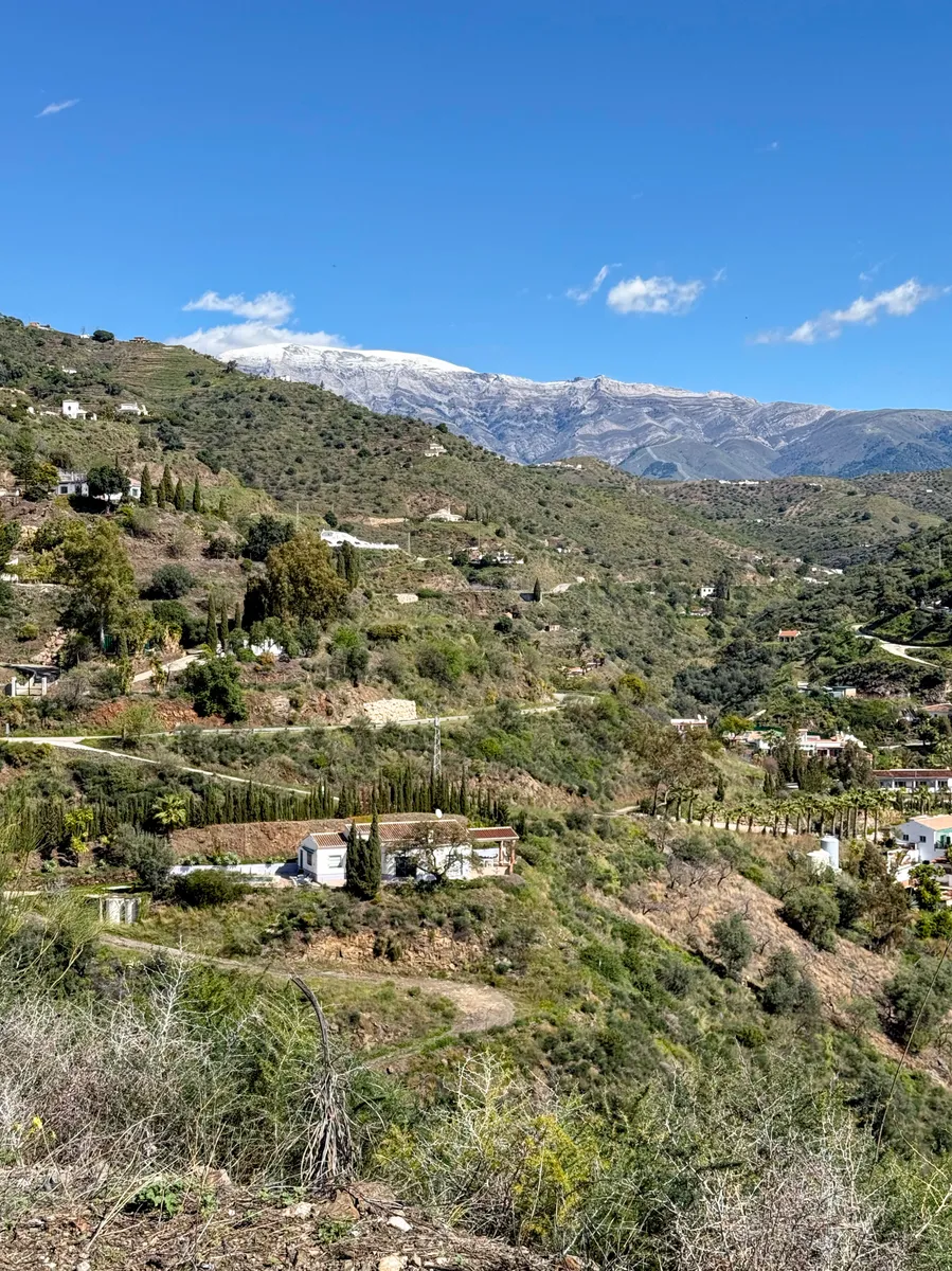 Sierra Nevada w oddali