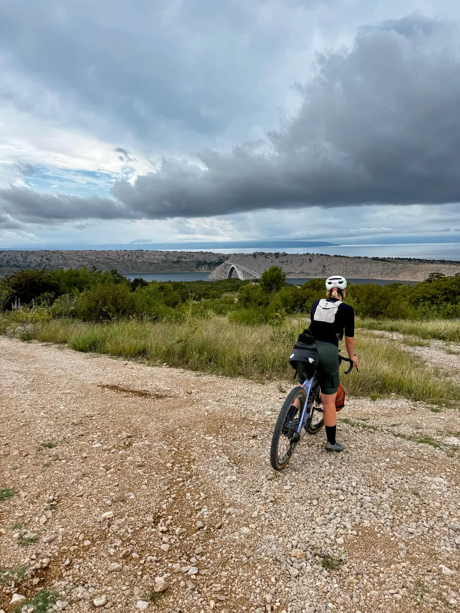 Looking at Krk bridge