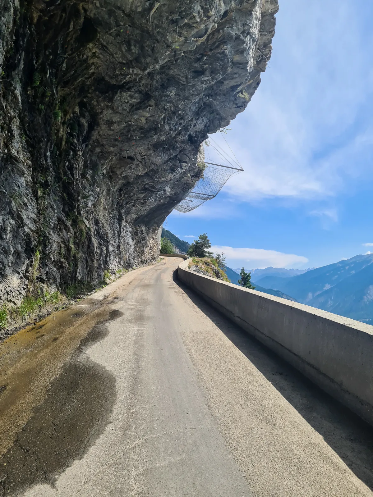 Balkon na drodze na Col du Chaussy